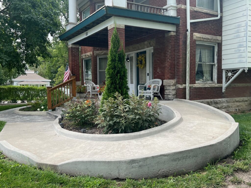 Shoal Creek Bed & Breakfast - wheel chair ramp