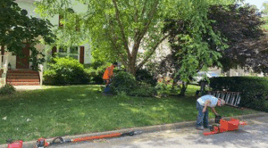Barlows workers - Biznis Resource Barlow's Landscaping and Snow Removal - trained staff