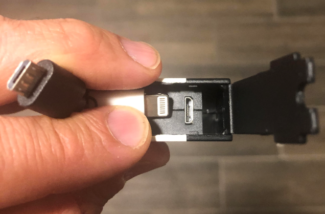 Juce - Dual-use (Android and Apple Devices) Turbo Charger