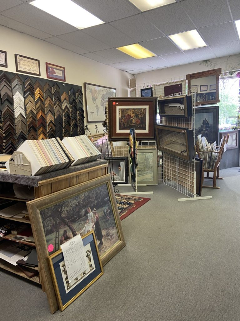 Laurel's Custom Framing - Retail Store