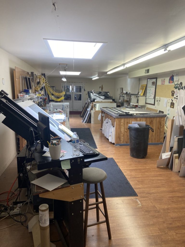 Laurel's Custom Framing - Workshop