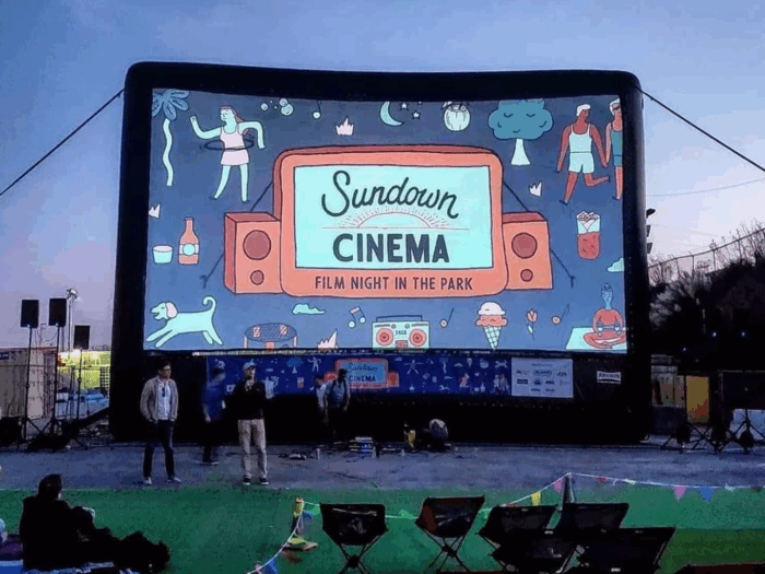 Party on movie screen big - Biznis Resource Party-on Rentals - banner