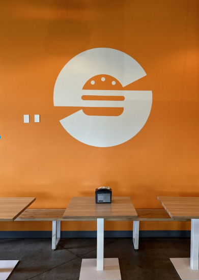 Scratch Burger - seating