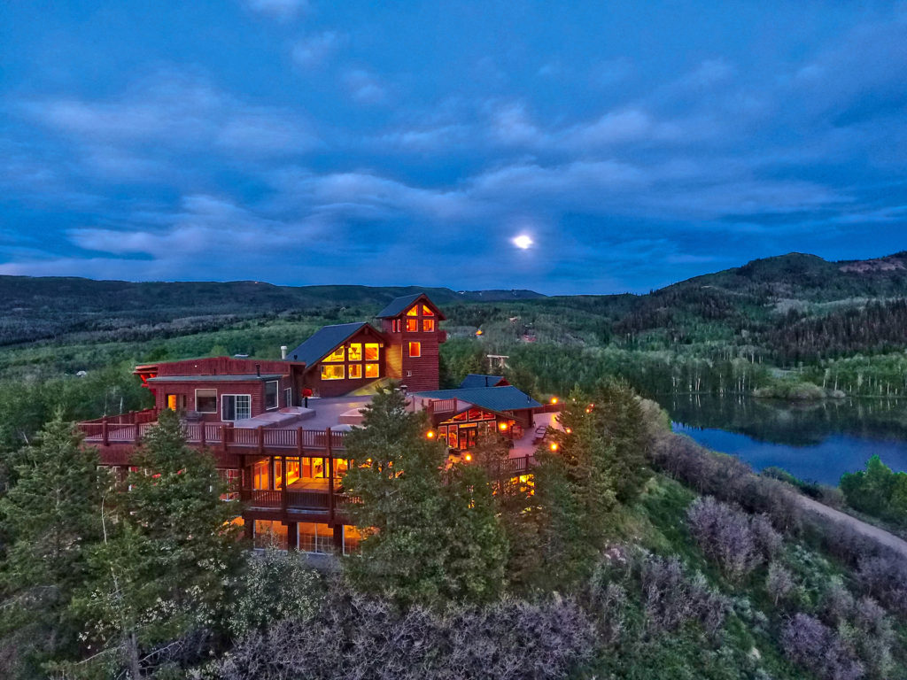 Timber Moose lodge - aerial night view