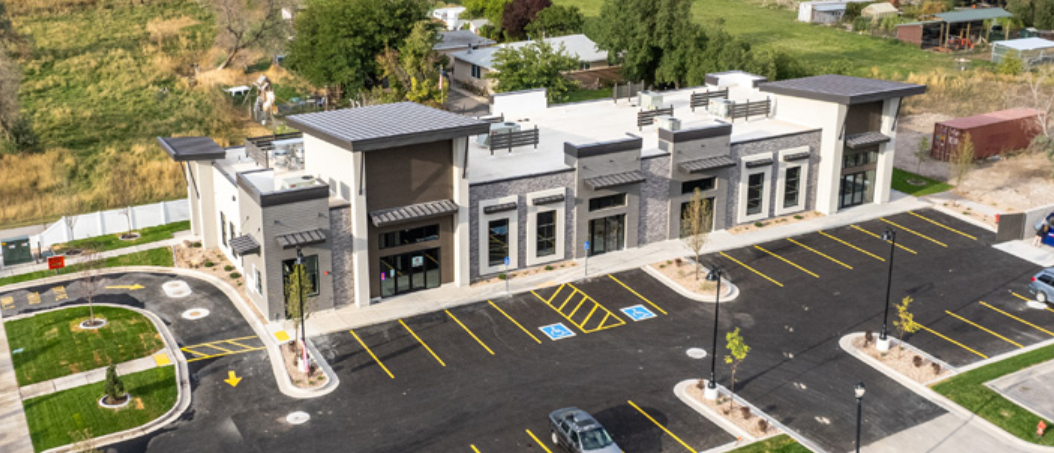 Tenneys Pizza - exterior aerial