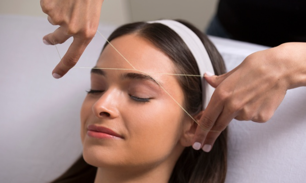 Threading Queen - Eyebrow Threading