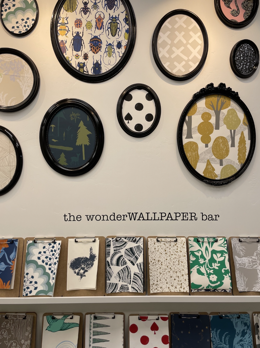 Wonderwall Art and Frame - wallpaper bar